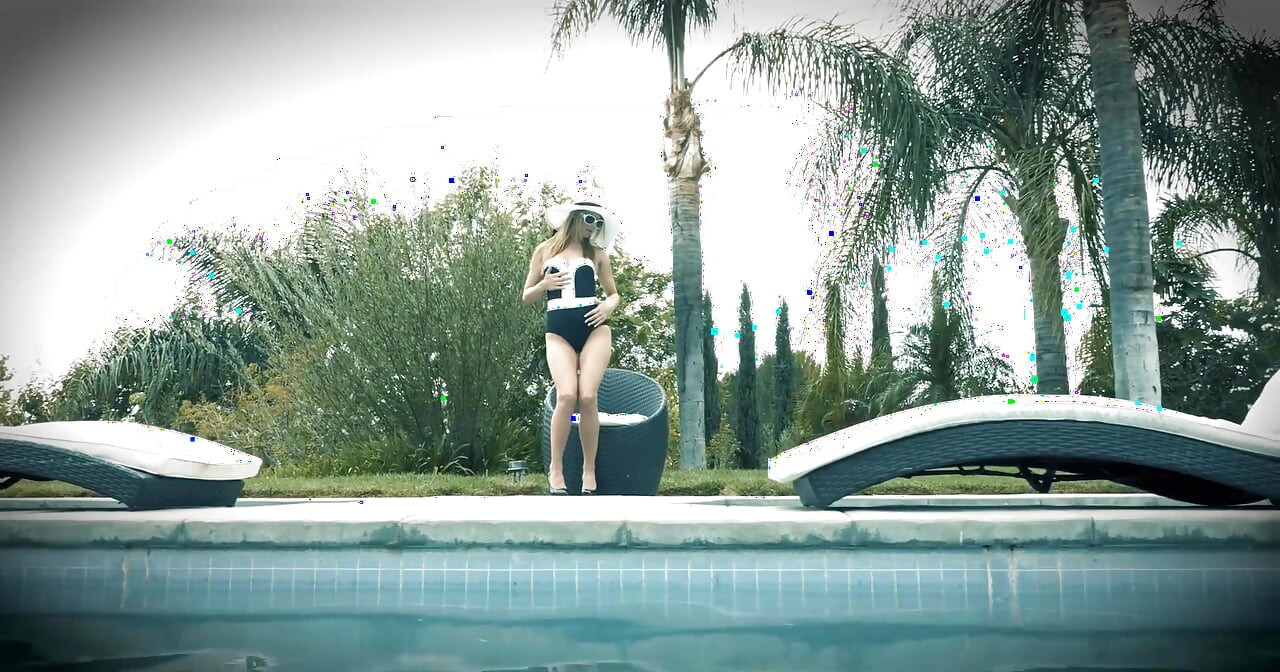 Hot blonde teen gets fucked outdoors