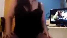 Can I dance on top of you? Puedo bailar encima de ti?