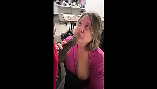 DaisyDo62 sneaks her neighbor in for a quick blowjob