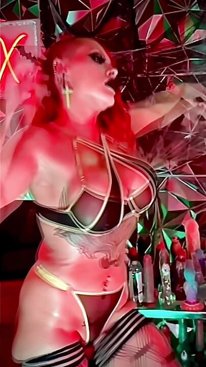 포르노 스타 댄스 4K