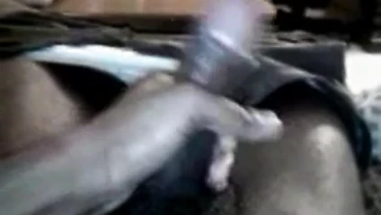 22 yaşındaki mastürbasyon ve boşalma