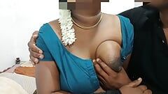 Een Tamil-vrouw had seks met de man van haar zus die naar haar huis kwam. Hij neukte haar zo hard op zijn hondjes