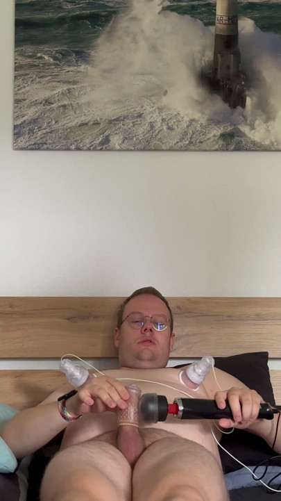 Fagspose Fag Hendrik Gransow S395 from Oberursel Germany jerks off and cums | Clip 1