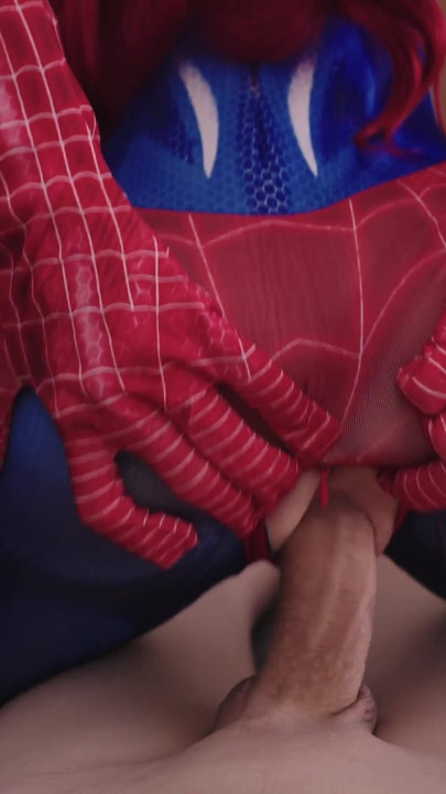 Spider and Balls. Very Deep Holes
