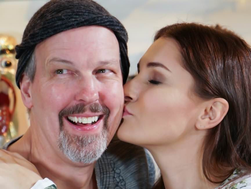 Spiritual leader fucks the younger babe