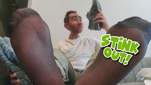 STEP GAY DAD - STINK OUT! - TRAINING IN BLACK SHEER SOCKS IS CAUSING A HUGE STINK IN THE LOCAL GYM