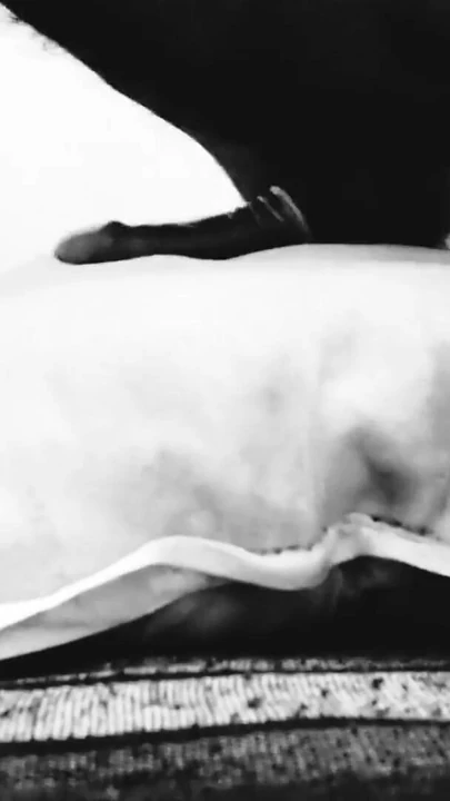 Lenyűgöző pillanat a "Pillow Fuck in memory of Instagram Star Sapna Kumari Shah mms" -ből