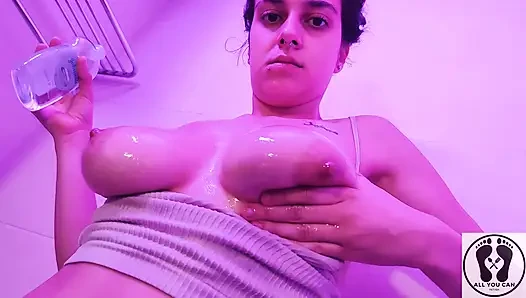 FULL SHOWER SCENE OILED BODY FETISH WAM MILK POURING OVER ME