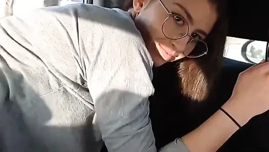 Teen fickt auto, perfekten arsch, blowjob, öffentliche gesichtsbesamung. Shanaxnow