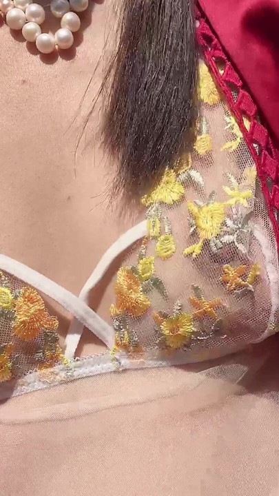 pussy piss dirt for care litter tree | Clip 1