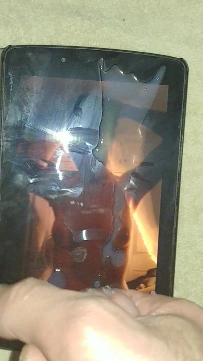 Amber Vald3z cumtribute-user here on xhamster