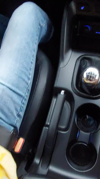 Horny elegant mature milf teases her taxi driver in the morning on the way to the office | Clip 1