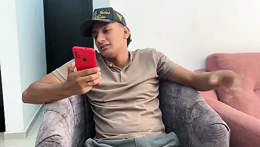 Gadis Berdada Cantik Kacau Keras Berteriak Keras Di Cowgirl Dan Misionaris Amatir