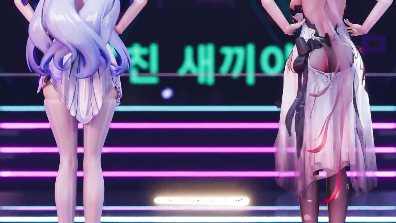 Menari dan menampar gunting Ming Tide & Battle Double Anal plug mendorong dan meledak payudara