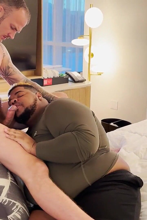 Santanaxxl and Christain Wilds