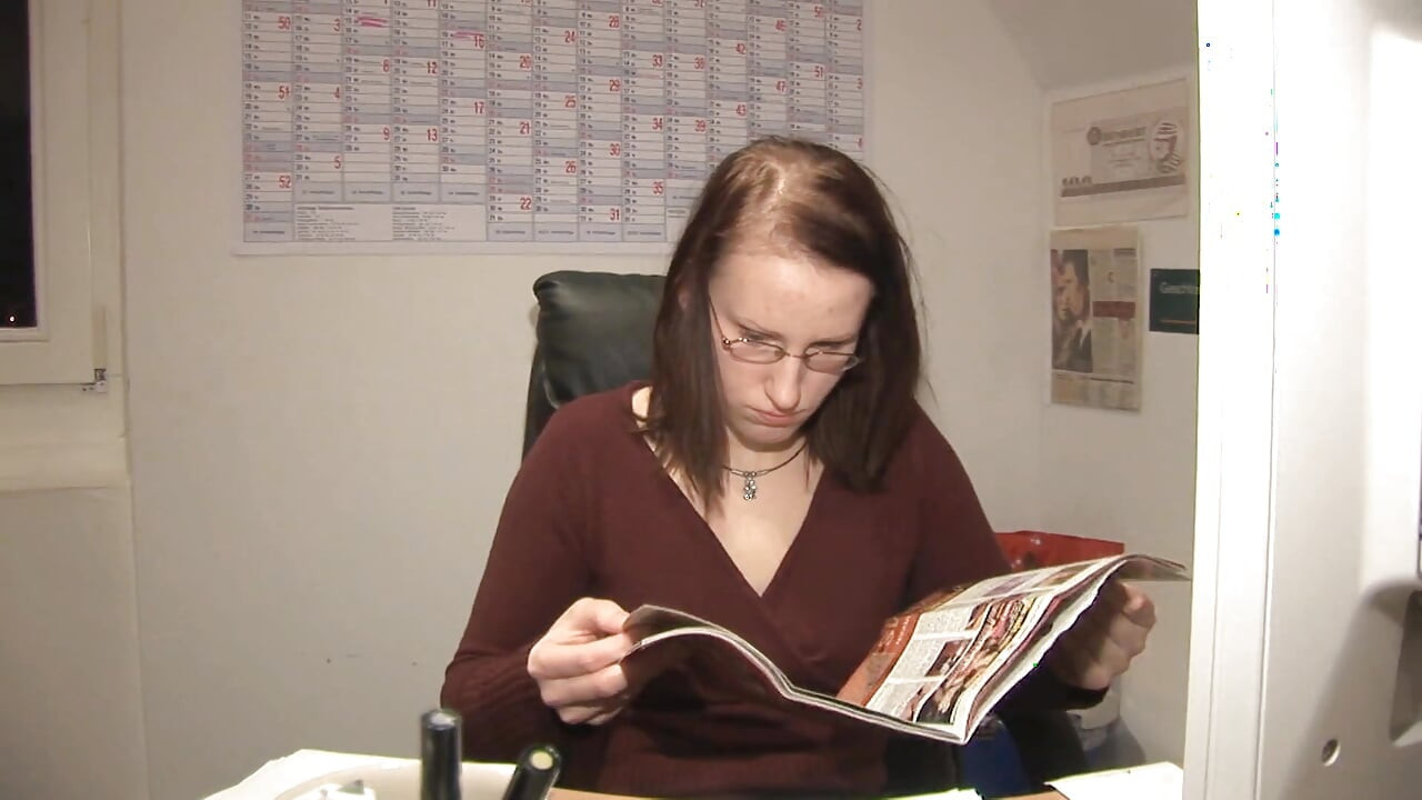 Hot girl lick each others pussies then finger fuck before dildo fucking