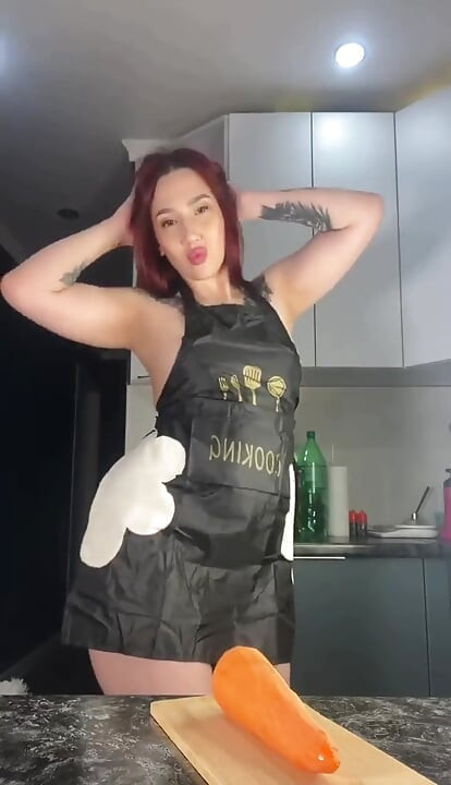 Kostenlos! Asiatisches kochen! Wirst du meinen körper bewerten?