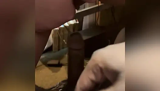 Dom ve küçük itaatkarı kamerada boşalıyor