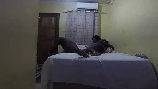 PETUALANGAN SAMA PACARKU