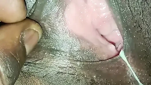 Dorf-bhabhi oder debar-sex