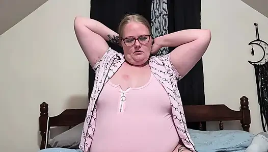 BBW girl keeps sucking when I start to cum in her throat! She drains every last drop in her mouth!