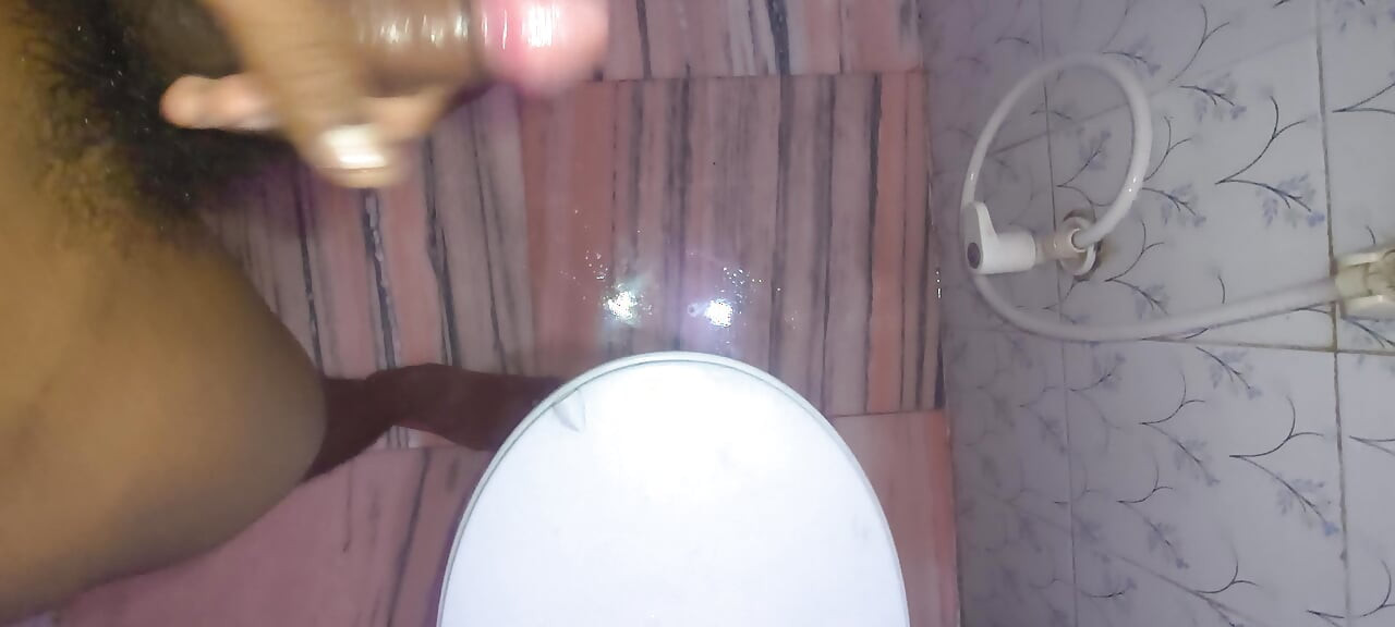 Watching my bhabis big ass and masterbating
