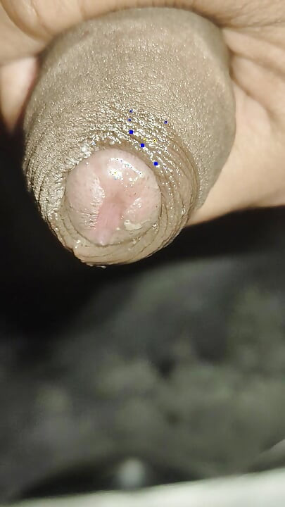 Kajalova maćeha odvedena je u šumu na seks na otvorenom.