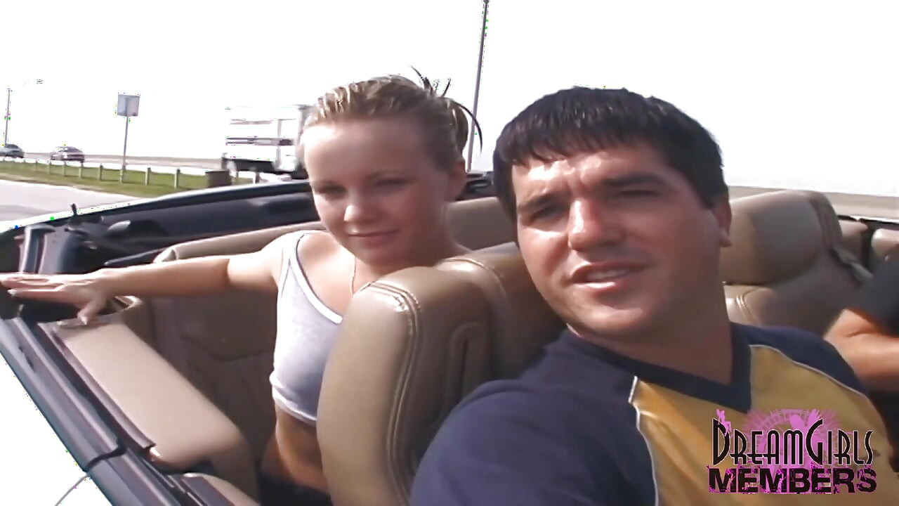 Freaky Spinner Spreads Her Pussy in My Back Seat