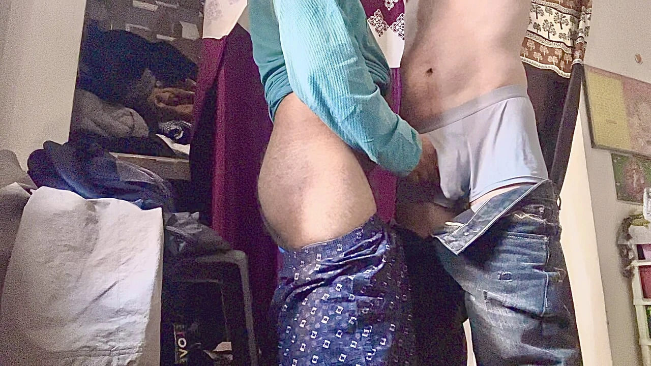 Wow first time hold my stepbrother big monster cock and hardcore bareback