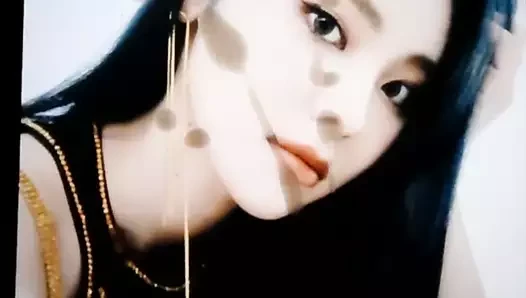 Loona jinsoul boşalma anısına 1