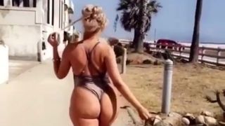 This blond woman is Bbw