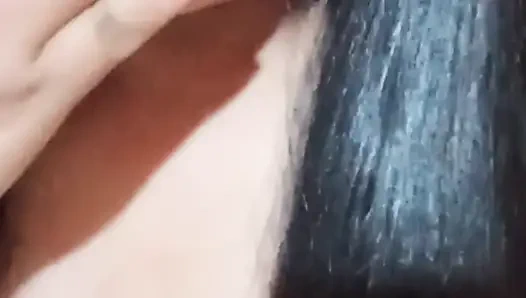 Я расскажу свою возбужденную историю в сауне с моим другом, делают ножницы и занимаются лесбийским сексом.