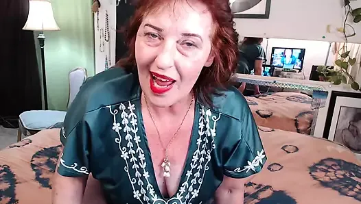 975 Dawnskye Presents First Asian Video Ever. Come and Get This Big Assed White Mature Woman