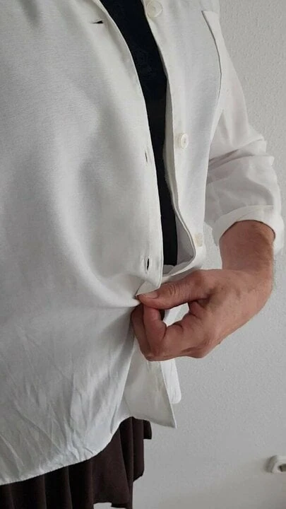 脱衣服并展示我的鸡巴抚摸