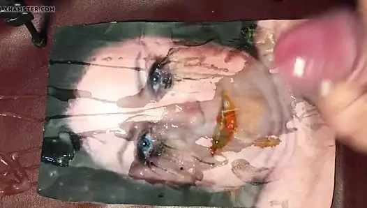 bukkake per la splendida puttana mariangela