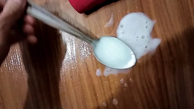 Overflowing a tablespoon with cum