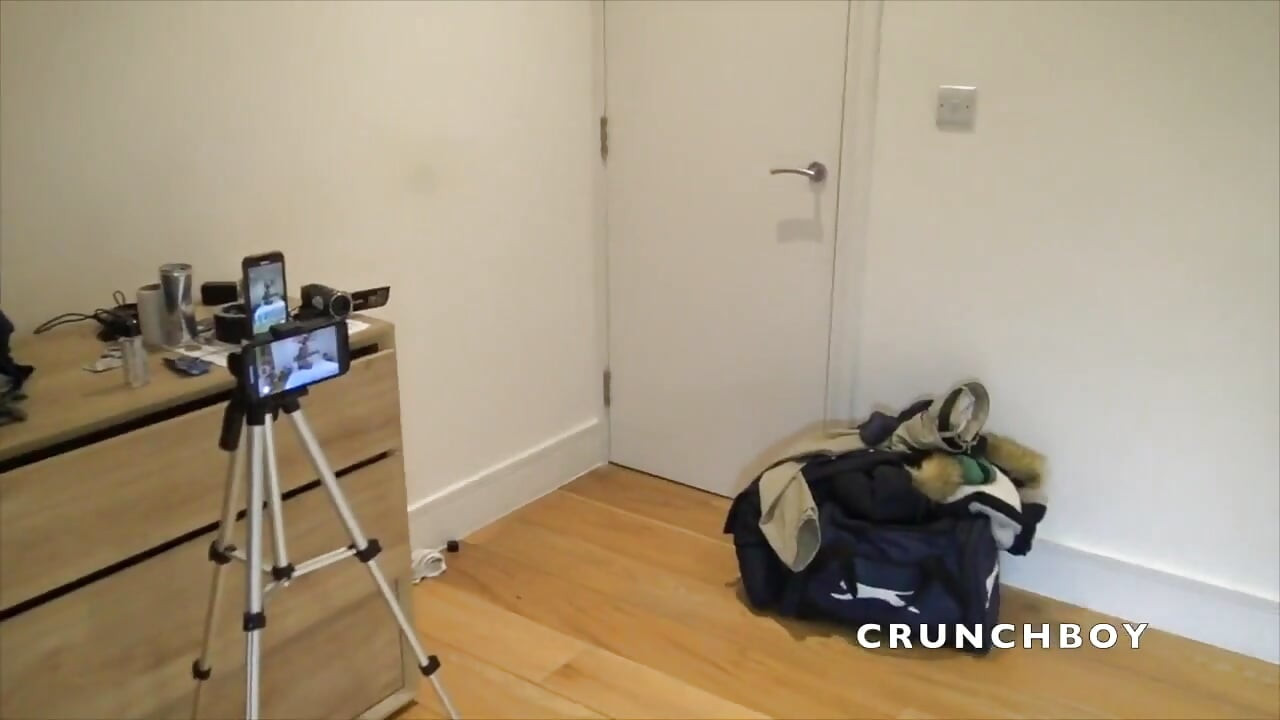 Barion Hell en iyi latin Oliver Hunt tarafından korunmasız sikiliyor