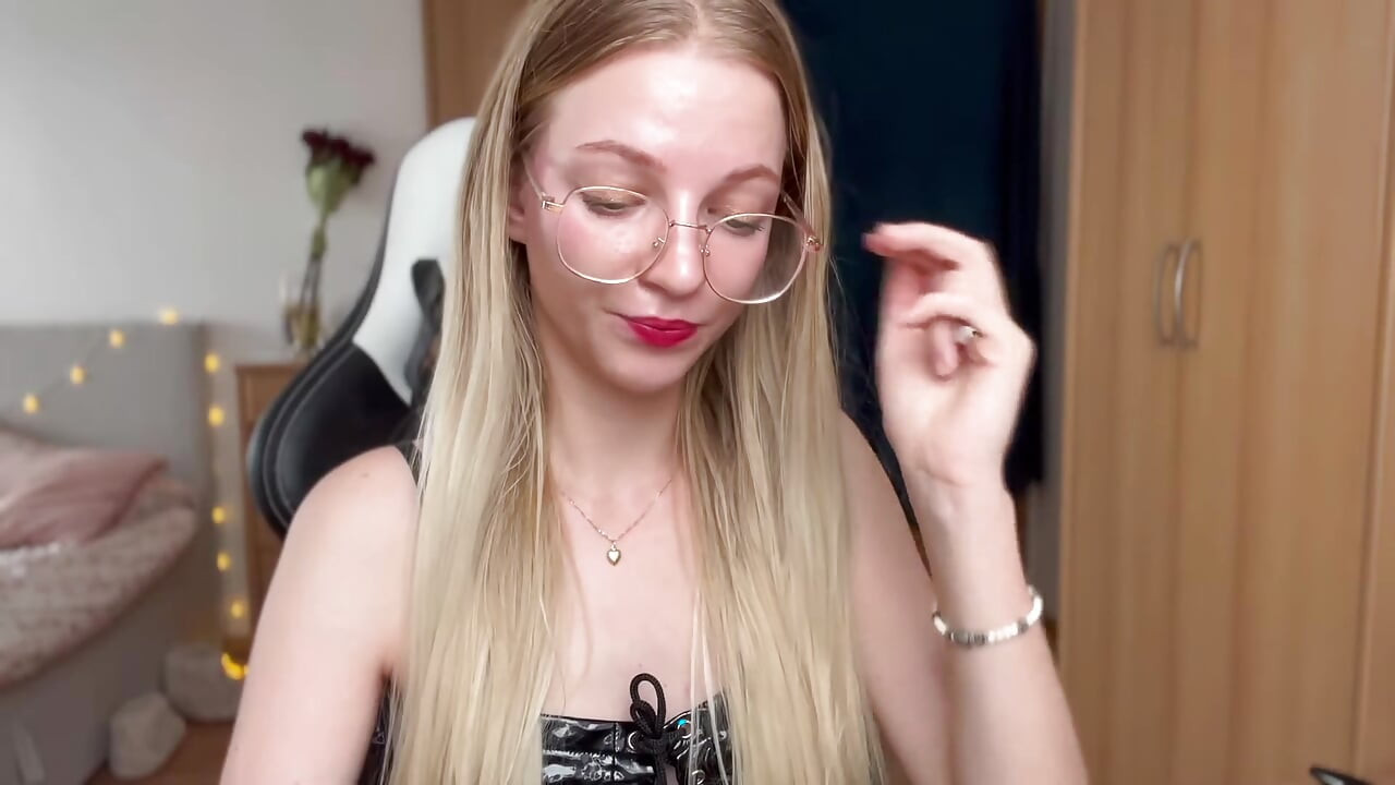 Asmr Femdom Therapist Appointment