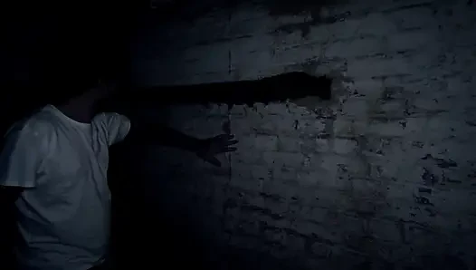 Zenci orta yaşlı seksi kadın ve Fransız erkek arkadaşı mastürbasyon yaparken eğleniyor