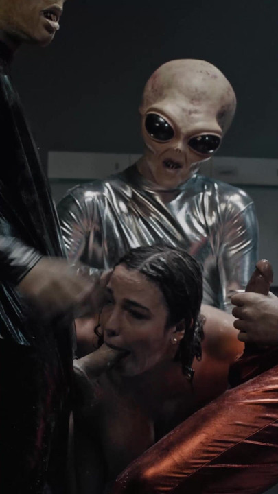 Alien Big Cock Gangbang Brunette Rissa May