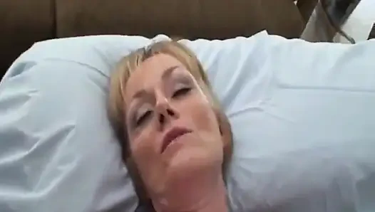 Melanie si cewek bejat: terawan: bagian 2