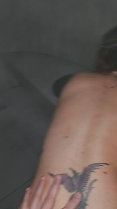 Echte milf in Ealth spa verandert in vuile amateurseks