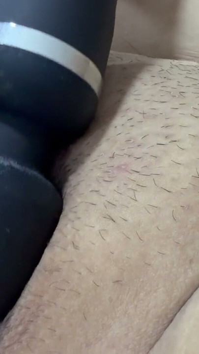 plays with her vibrator in her pussy very delicious | Clip 2