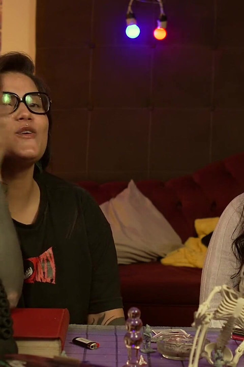 Smoking Fetish! Two Hot Women Smoking and Talking About Their Experiences