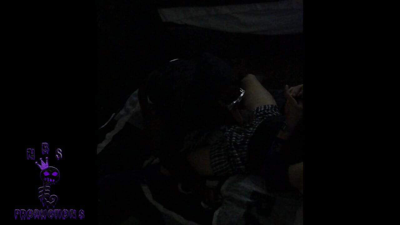 黑人饲养员冒险 23