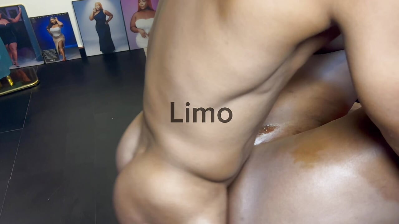 他回來多了幾輪