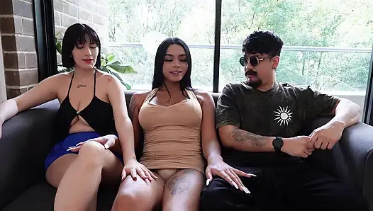 Couples therapy ends in a threesome with my boyfriend and the psychologist, she asks him to use a condom! - TinaQueen_noa