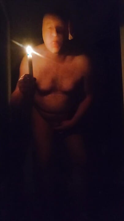 卡门·尼龙男孩的《初降临》