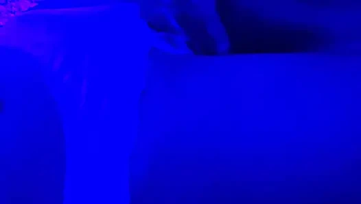 Little Thai: Ayah, aku dipenuhi dengan air mani, susu, dan krim di pesta sahabatku.