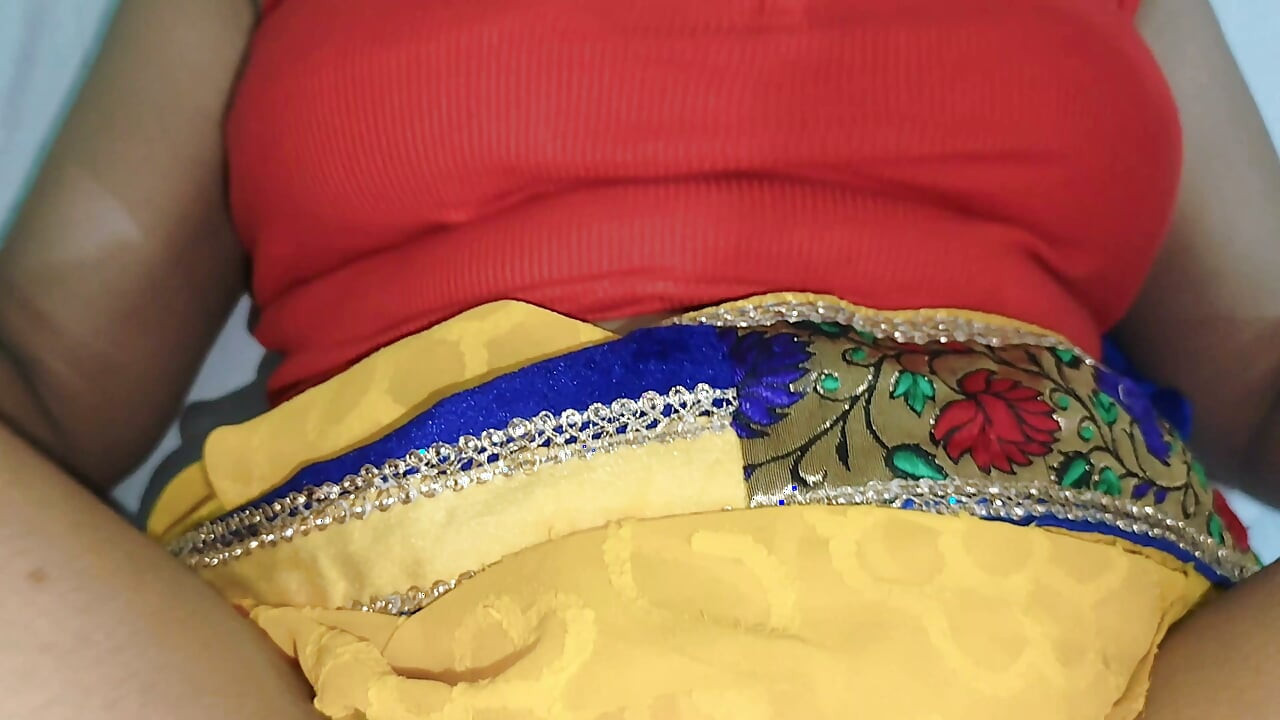 Frumoasa mamă vitregă indiană futută romantic după mult timp video.